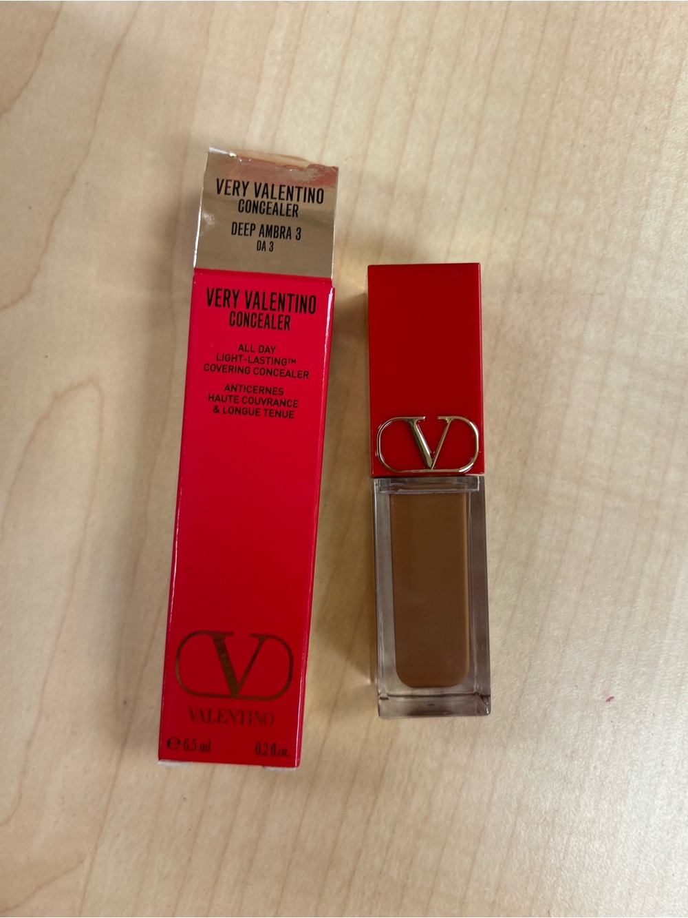 Valentino ~ Very Valentino All-Day Light Lasting Concealer ~ DA3~ 0.2 oz ~ NIB